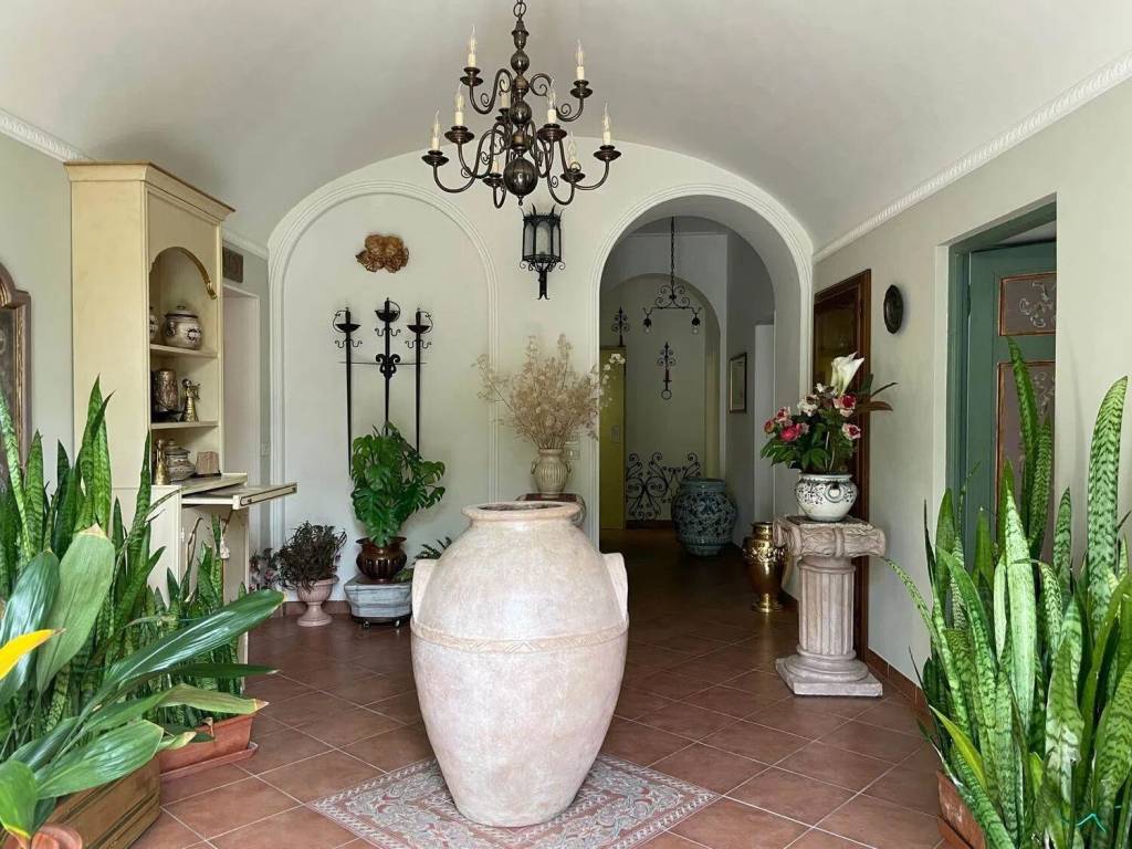Villa a Pescia in Via San Policronio, 1 - Foto 2