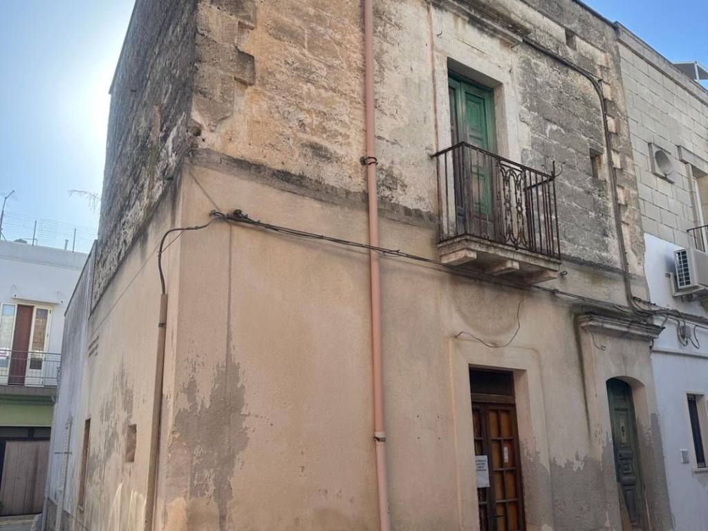 Villa a San michele salentino in Piazza Dante - Foto 2