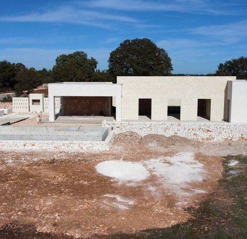 Villa a Ceglie messapica in Strada Provinciale 14 - Foto 2