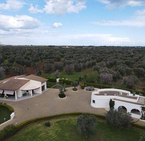 Casa indipendente a Carovigno in Via Serranova - Foto 4