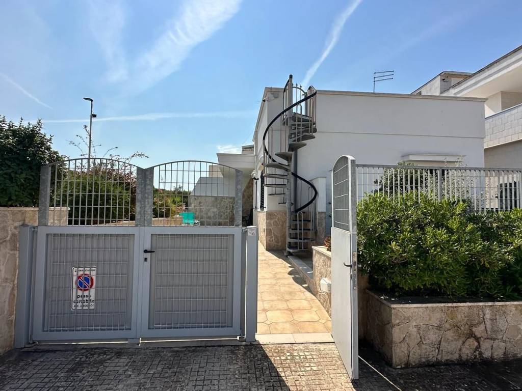 Villa a Carovigno in Via della Torre, 64 - Foto 2