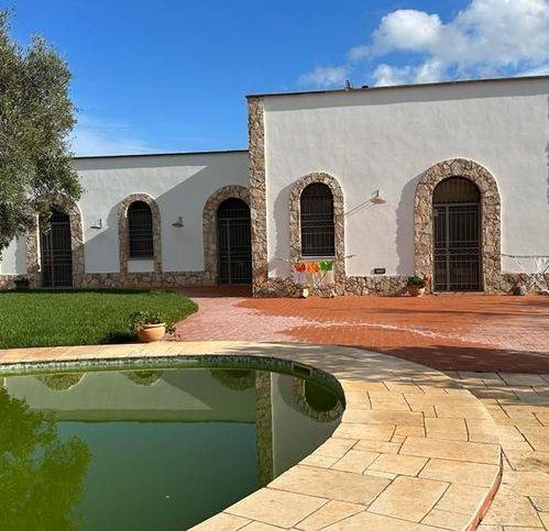 Villa a Carovigno in Sp37 165 - Foto 2