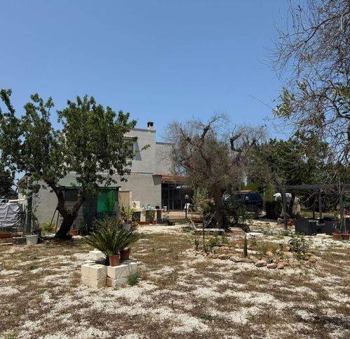 Villa a Carovigno in Strada Provinciale 32 - Foto 4