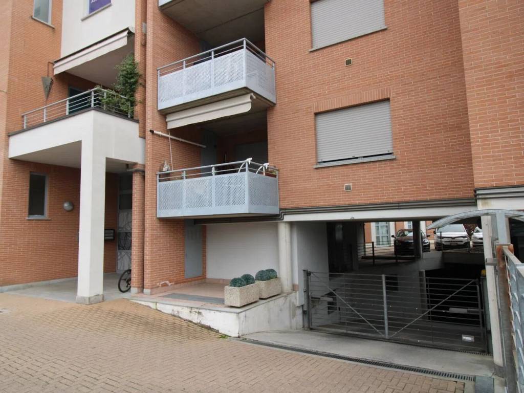Box / garage a Alba in Via Vivaro, 27 - Foto 4