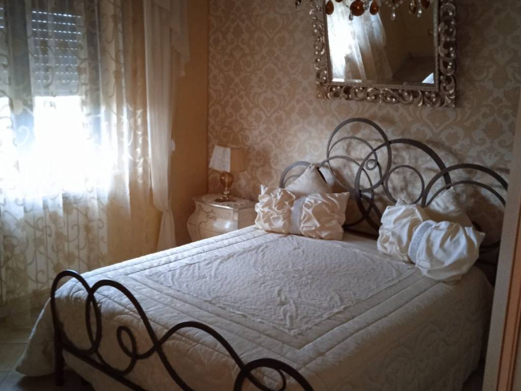 Appartamento a Vibo valentia in Via Cesare Pavese - Foto 2