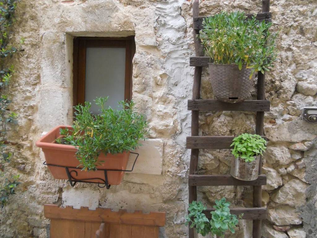 Villa a Scurcola marsicana in Via M. A. Colonna, 11 - Foto 3