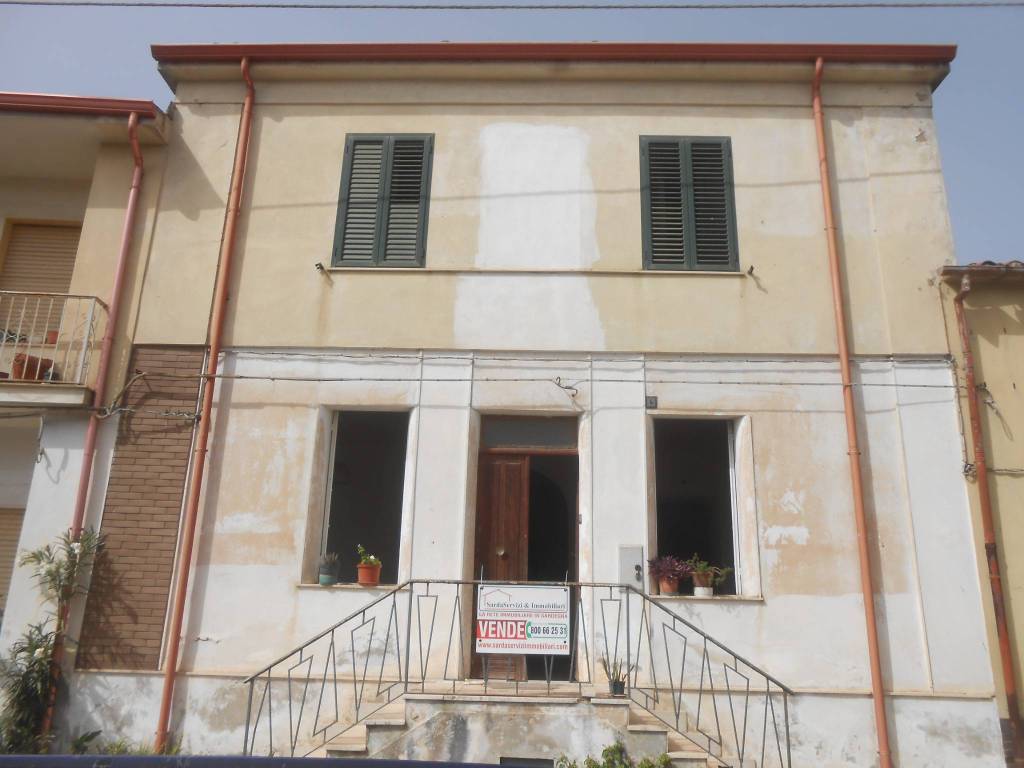Casa indipendente a Ghilarza in Via Agostino Sini - Foto 2