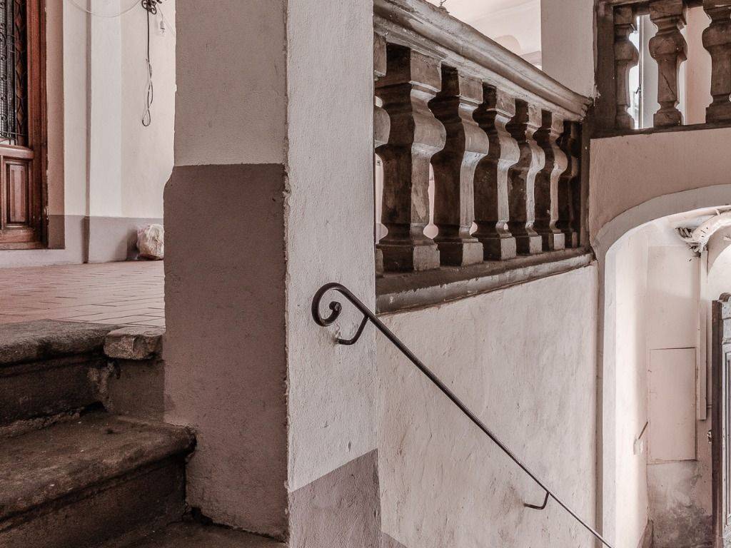 Palazzo / stabile a Castelnuovo di garfagnana in Piazza Umberto I, 4 - Foto 2