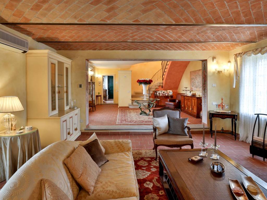 Villa a Costigliole d'asti in Via Brigate Garibaldine - Foto 5