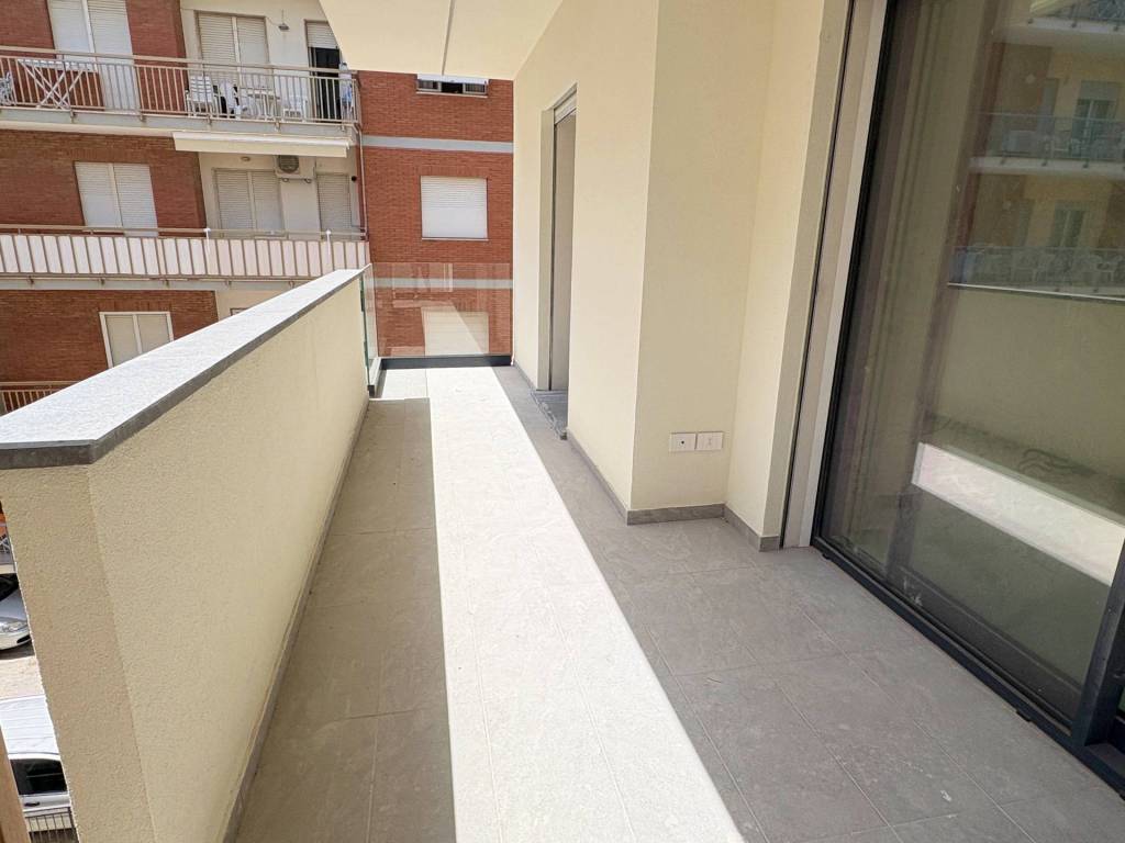 Appartamento a San benedetto del tronto in viale rinascimento - Foto 3