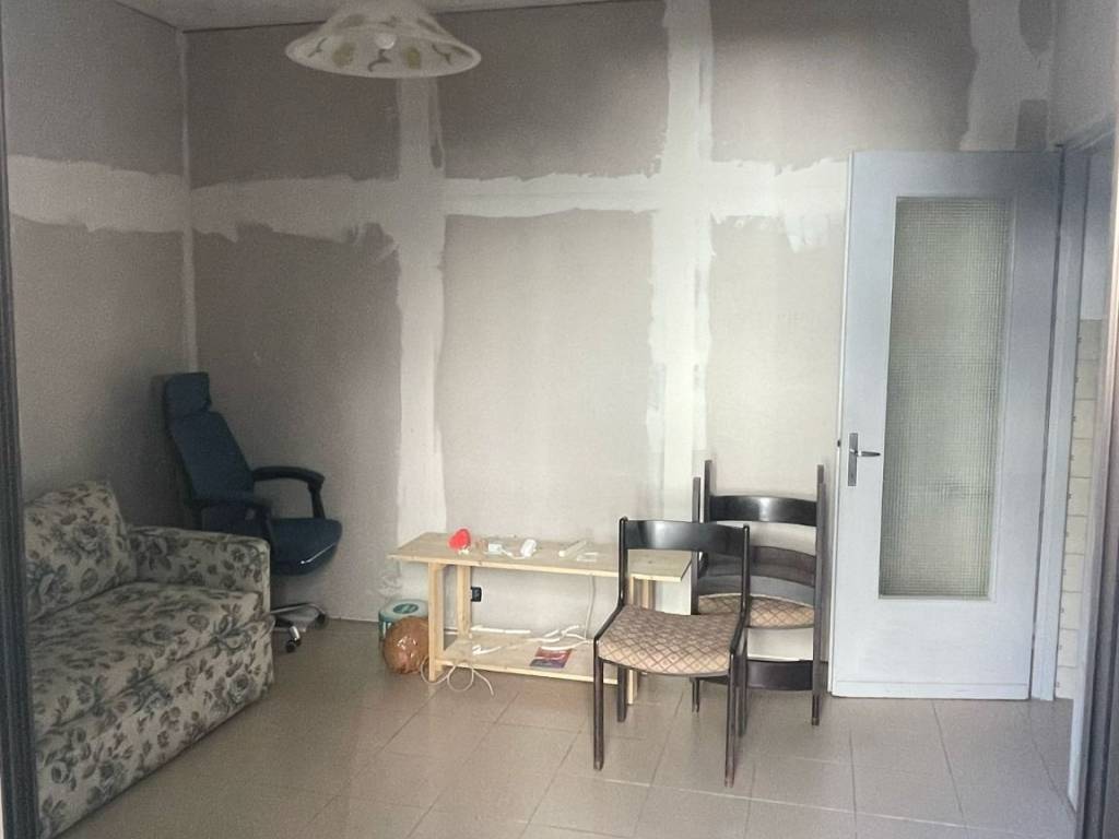 Casa indipendente a Galliate in Via Vincenzo Monti, 1 - Foto 4