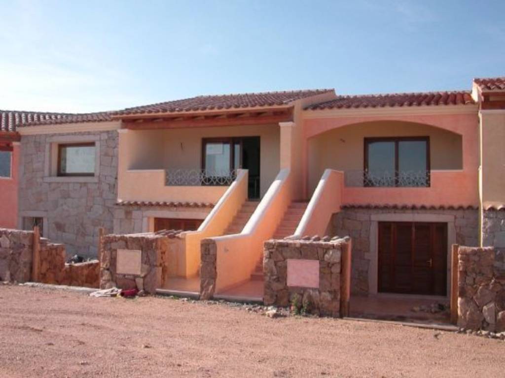 Villa a Loiri porto san paolo in Via Marghine S.N.C. - Foto 2