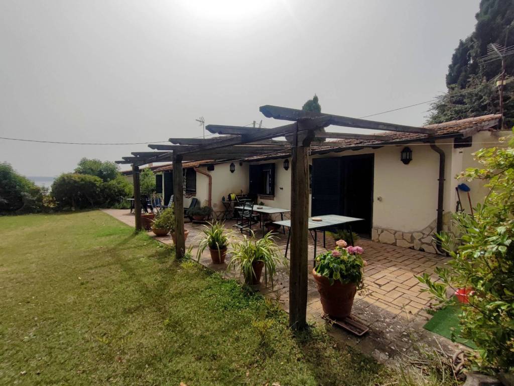 Villa a Trevignano romano in Via Le Prata - Foto 3