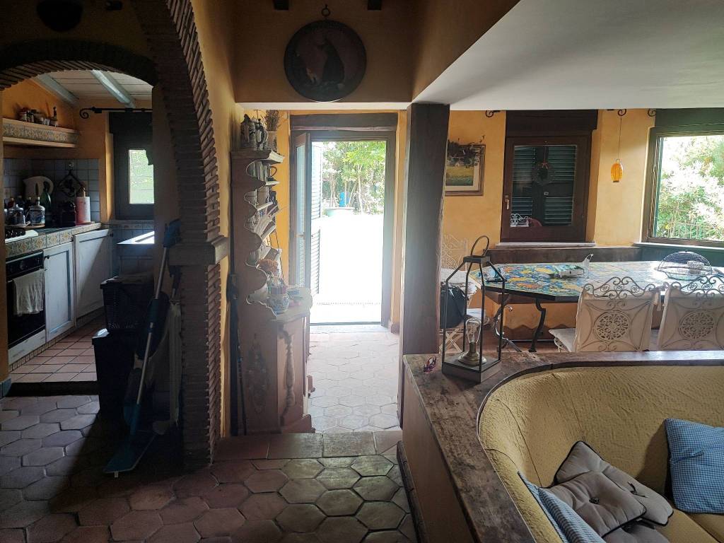 Villa a Trevignano romano in Via Le Prata - Foto 4