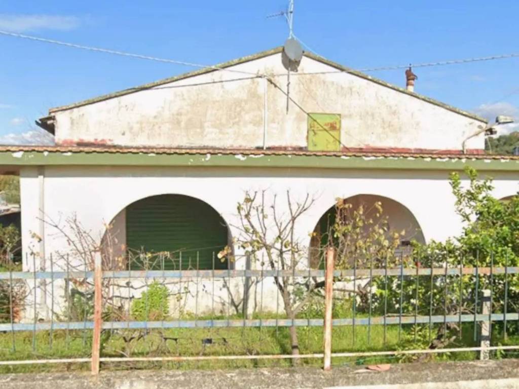 Casa indipendente a Castelnuovo cilento in Via Fornace - Foto 3