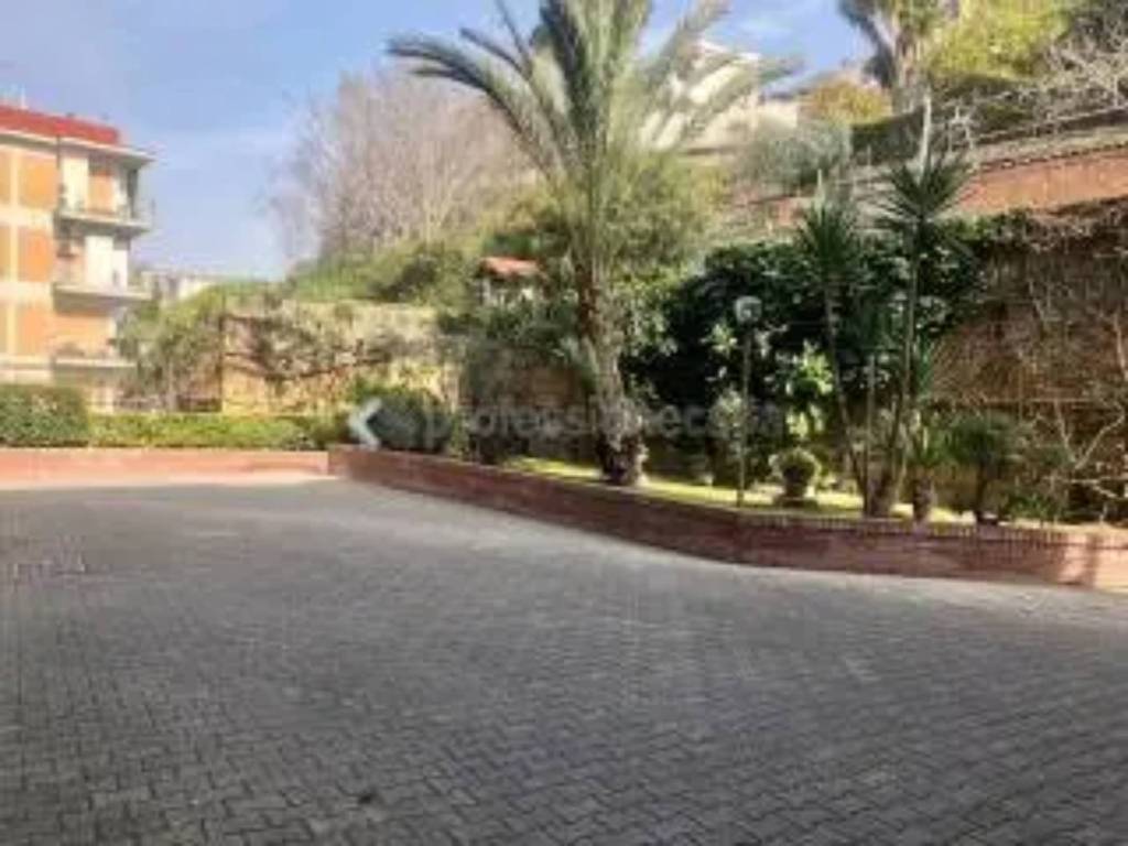 Appartamento a Pozzuoli in Via Coste d'Agnano - Foto 3