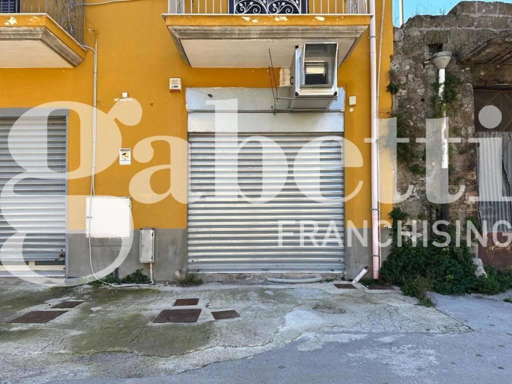 Immobile a Nocera inferiore in VIA CHIVOLI - Foto 2