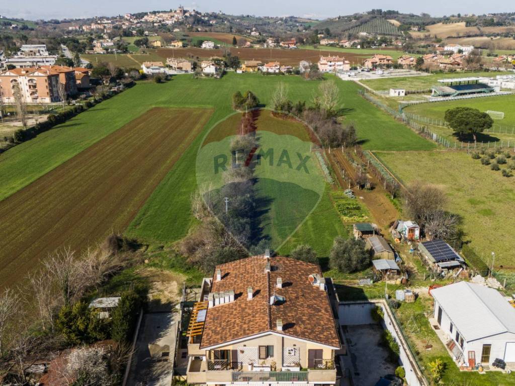 Terreno a Monte san vito in via coppo - Foto 3