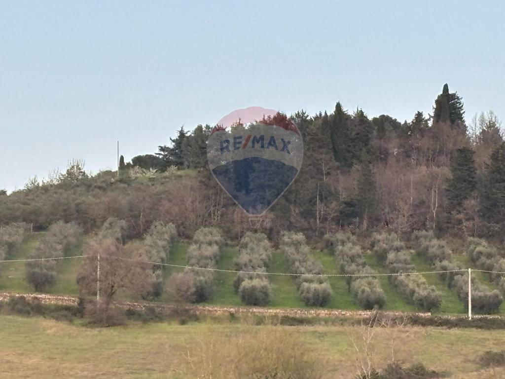 Terreno a Perugia in Via Emirati Arabi Uniti - Foto 3