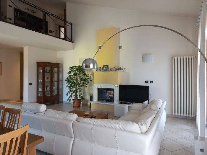 Casa indipendente a Luni - Foto 3