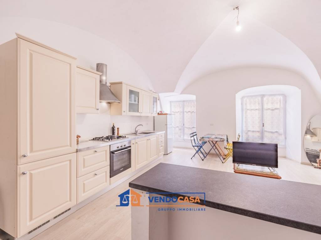 Appartamento a Imperia in Via Felice Cascione, 136 - Foto 2