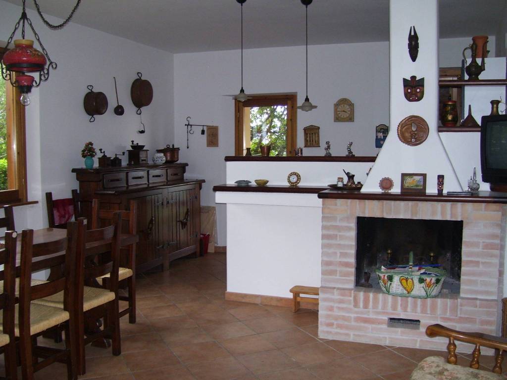 Villa a Roccafluvione in Strada Colleiano - Foto 5