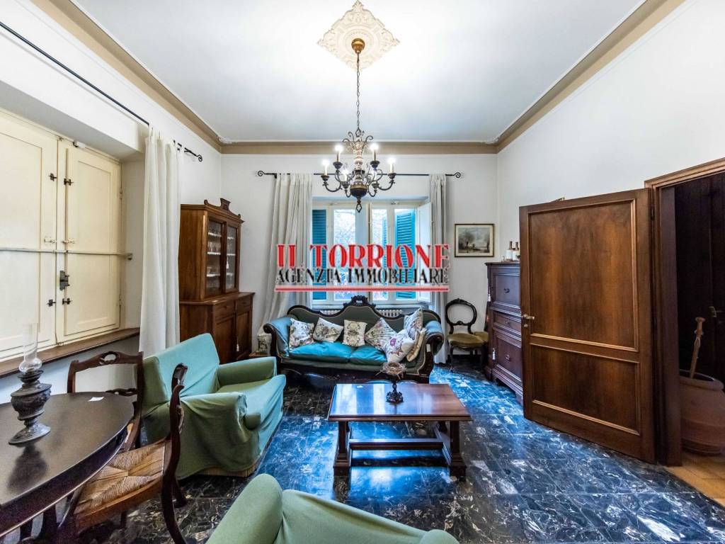 Villa a Pescia in Via di Confine con Capannori - Foto 2