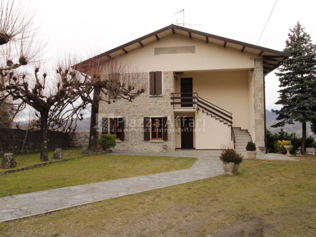 Casa indipendente a Carpineti in Via San Vital - Foto 3