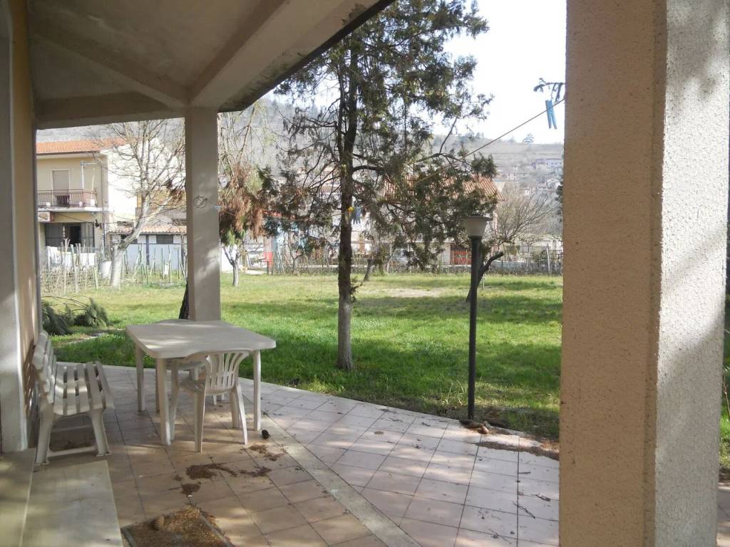 Villa a Scurcola marsicana in Via Erbosa, 2 - Foto 3