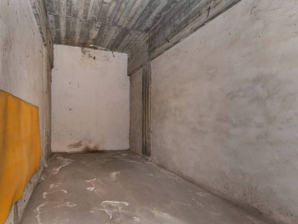 Box / garage a Saluzzo in Via Savigliano, SNC - Foto 5