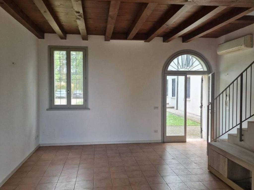 Appartamento a Mantova in Strada Ghisiolo, 25 - Foto 4