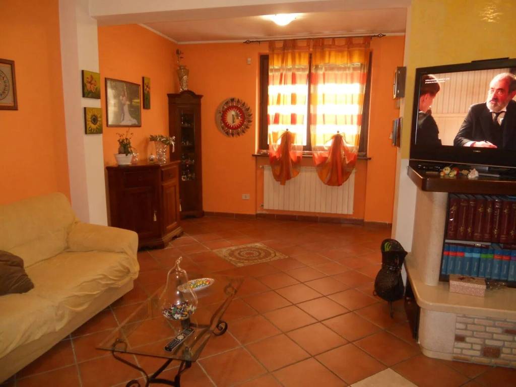 Villa a Avezzano in Via Antonio Bianchi, 21 - Foto 3