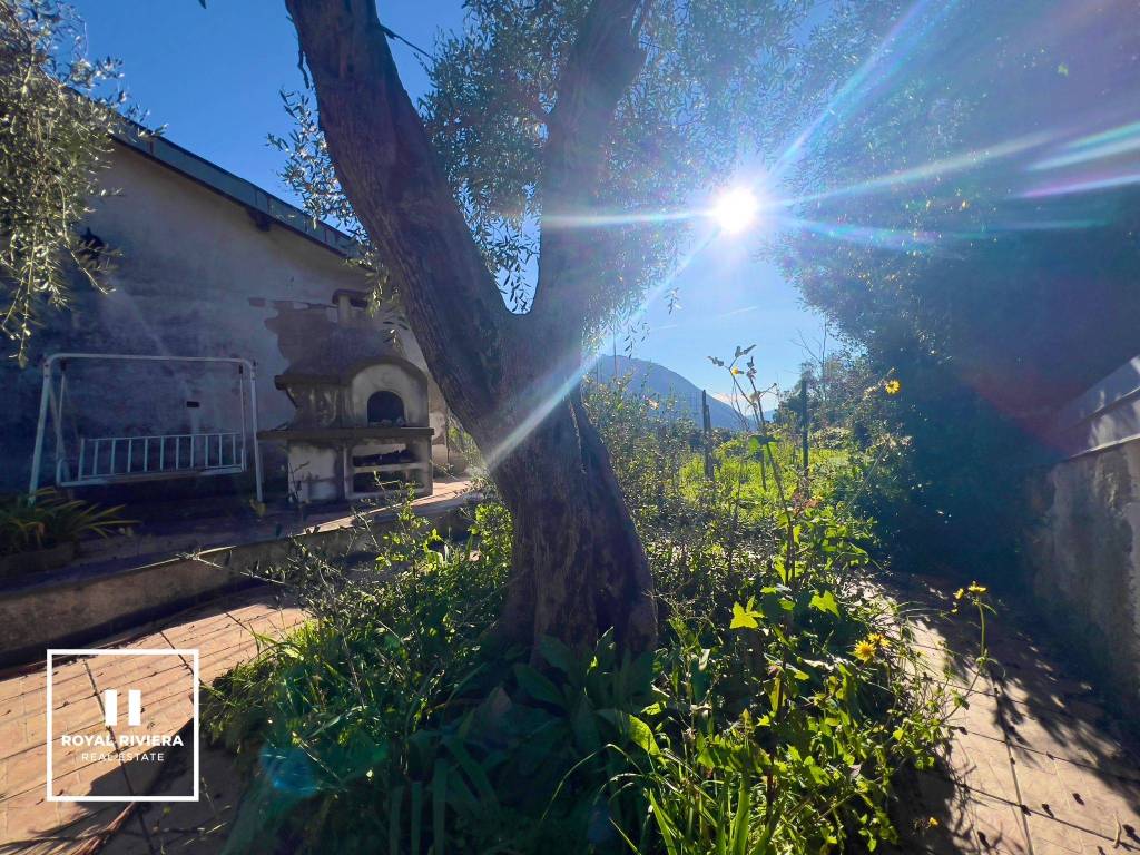 Appartamento a Montalto carpasio in Via San Bernardino, 12 - Foto 2