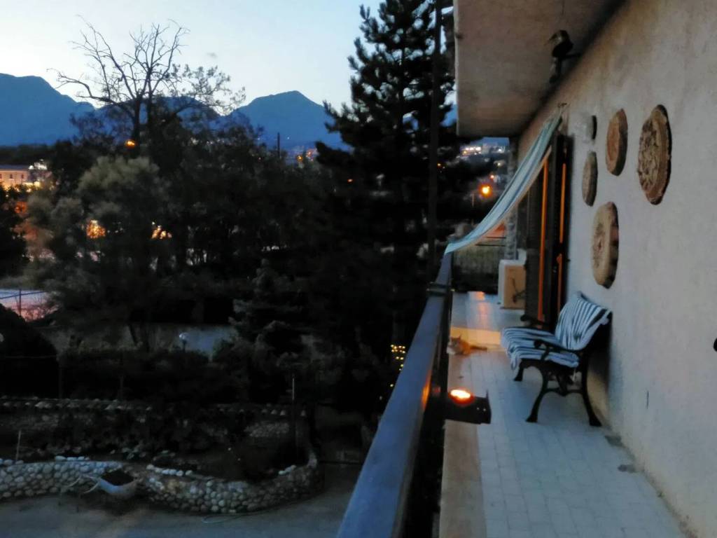 Villa a Cerchio in Via Tiburtina S.N.C. - Foto 3