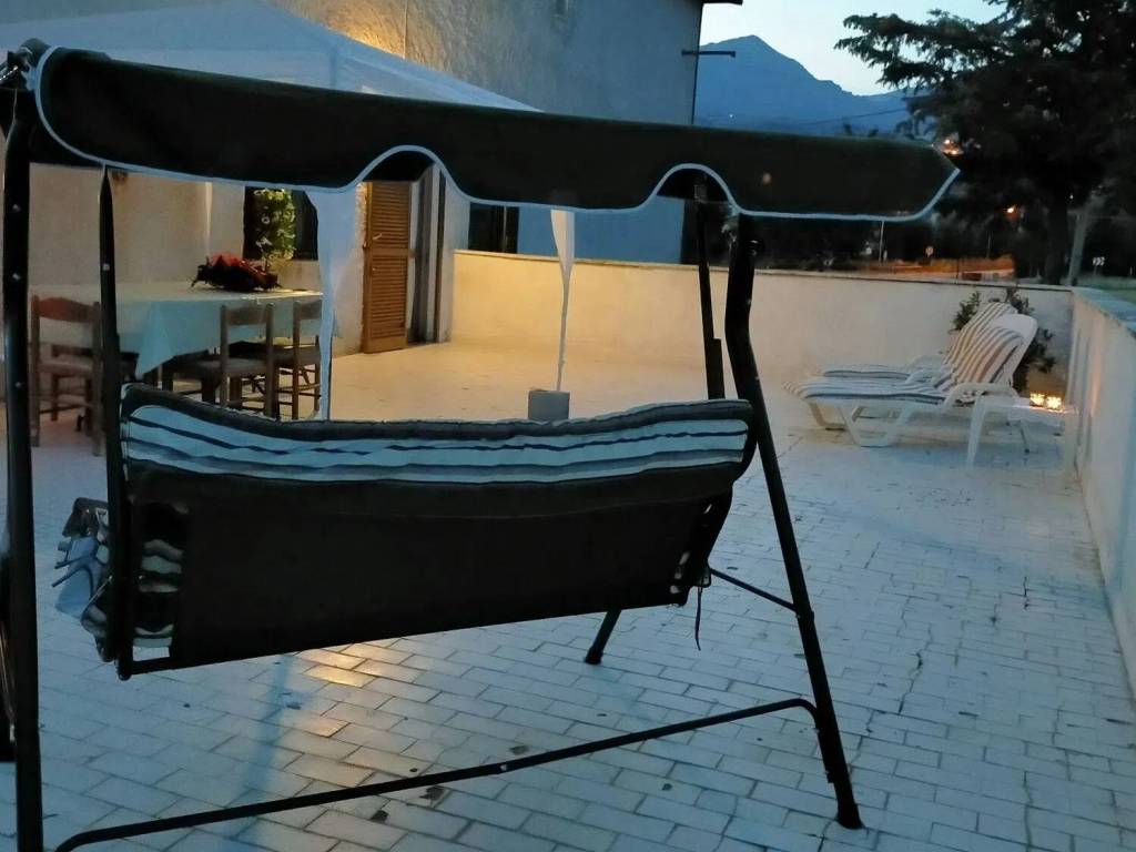 Villa a Cerchio in Via Tiburtina S.N.C. - Foto 5