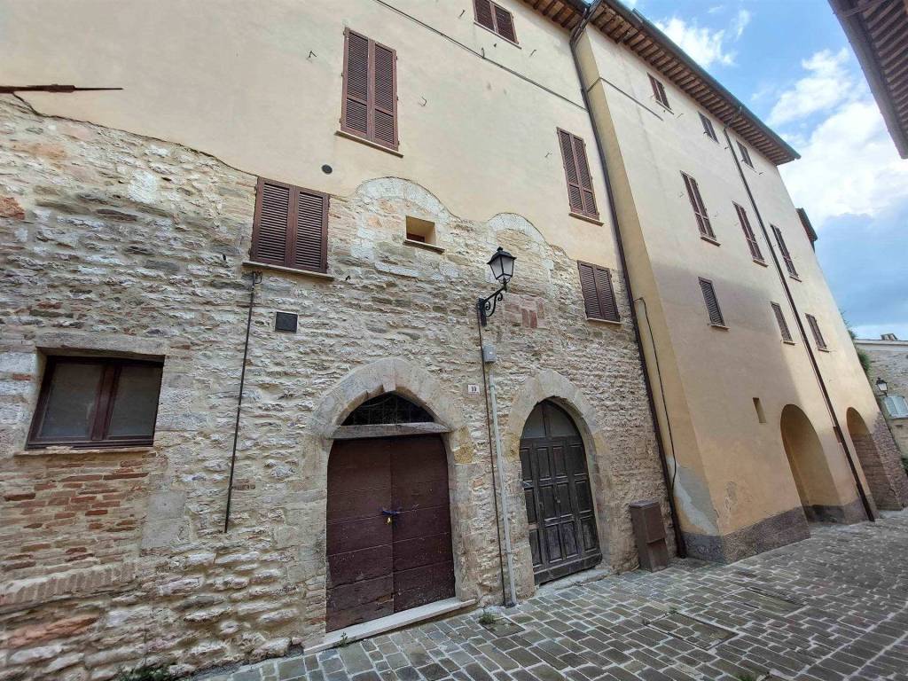 Appartamento a Nocera umbra in Via Cisterna Tonda, 8 - Foto 3