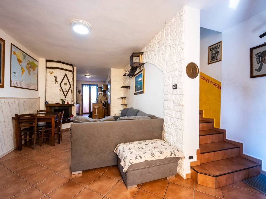 Casa indipendente a Saronno in Via Pozzo - Foto 4