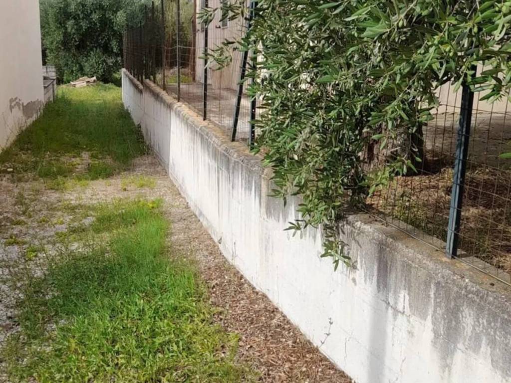 Villa a Ari in Via San Pietro, 54 - Foto 2