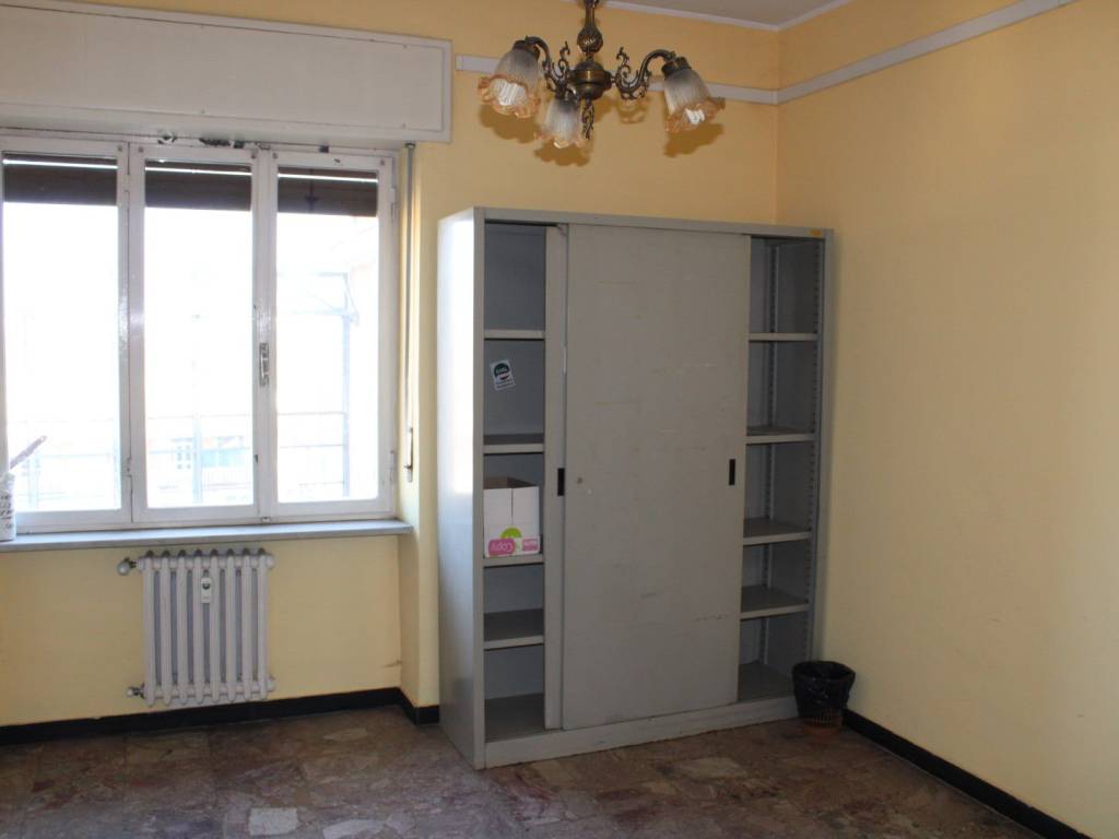 Appartamento a Alba in Corso Fratelli Bandiera, 5 - Foto 4