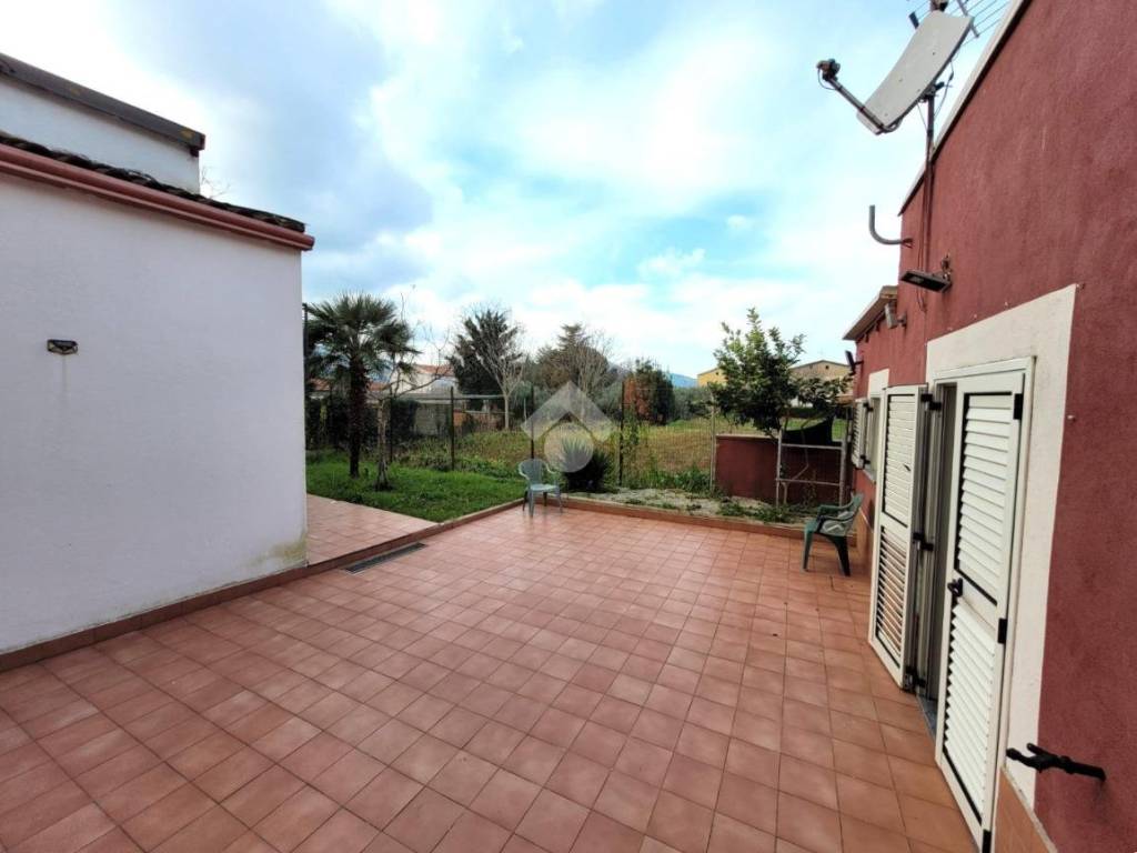 Casa indipendente a Bucciano in Via Casinuovo - Foto 2