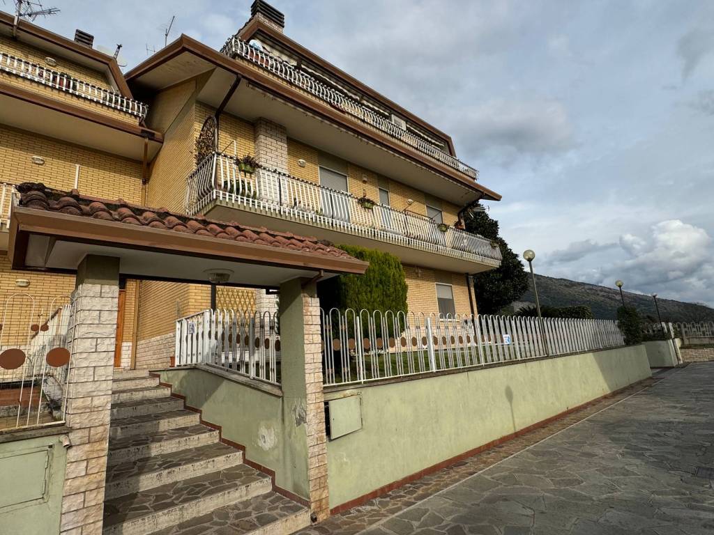 Appartamento a Castrocielo in Via Saude I - Foto 2
