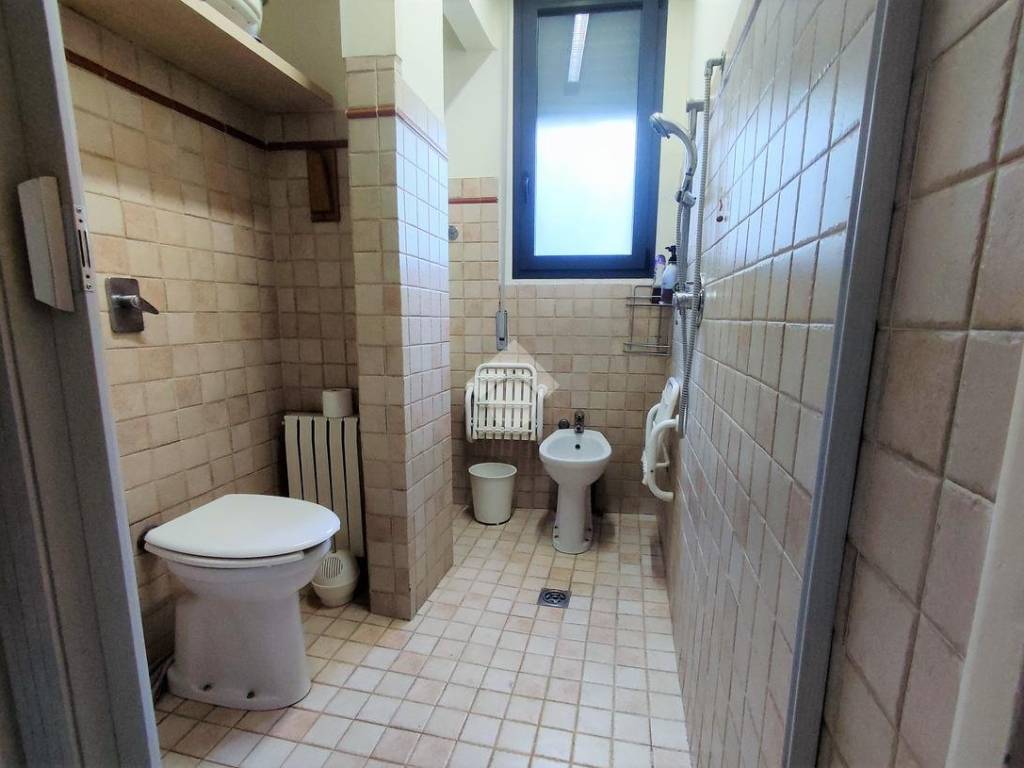 Immobile a Bagnolo san vito - Foto 4