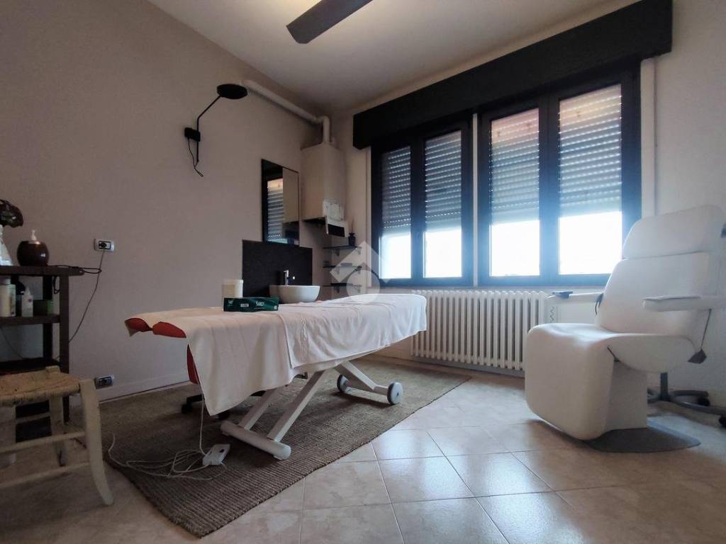 Immobile a Bagnolo san vito - Foto 5