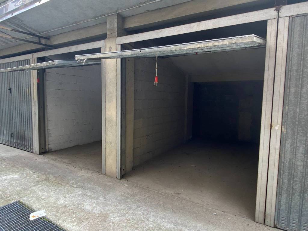 Box / garage a Alessandria in Via Raffaele Lumelli, 11 - Foto 4
