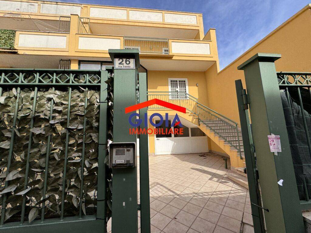 Villa a Mondragone in Via Trento, 26 - Foto 2