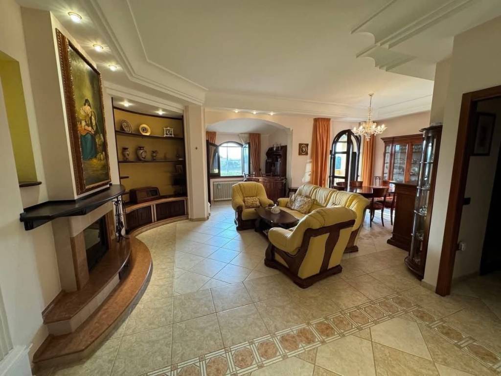 Villa a Crotone in SS106 - Foto 3