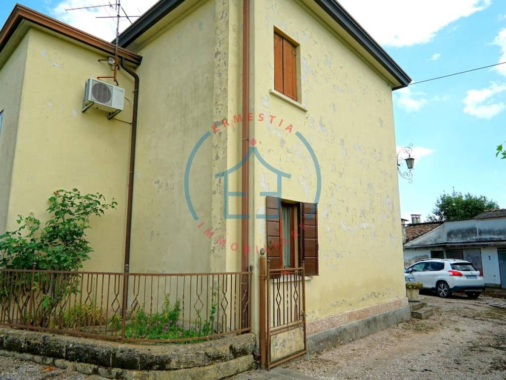 Casa indipendente a Merlara in Via Stili - Foto 5
