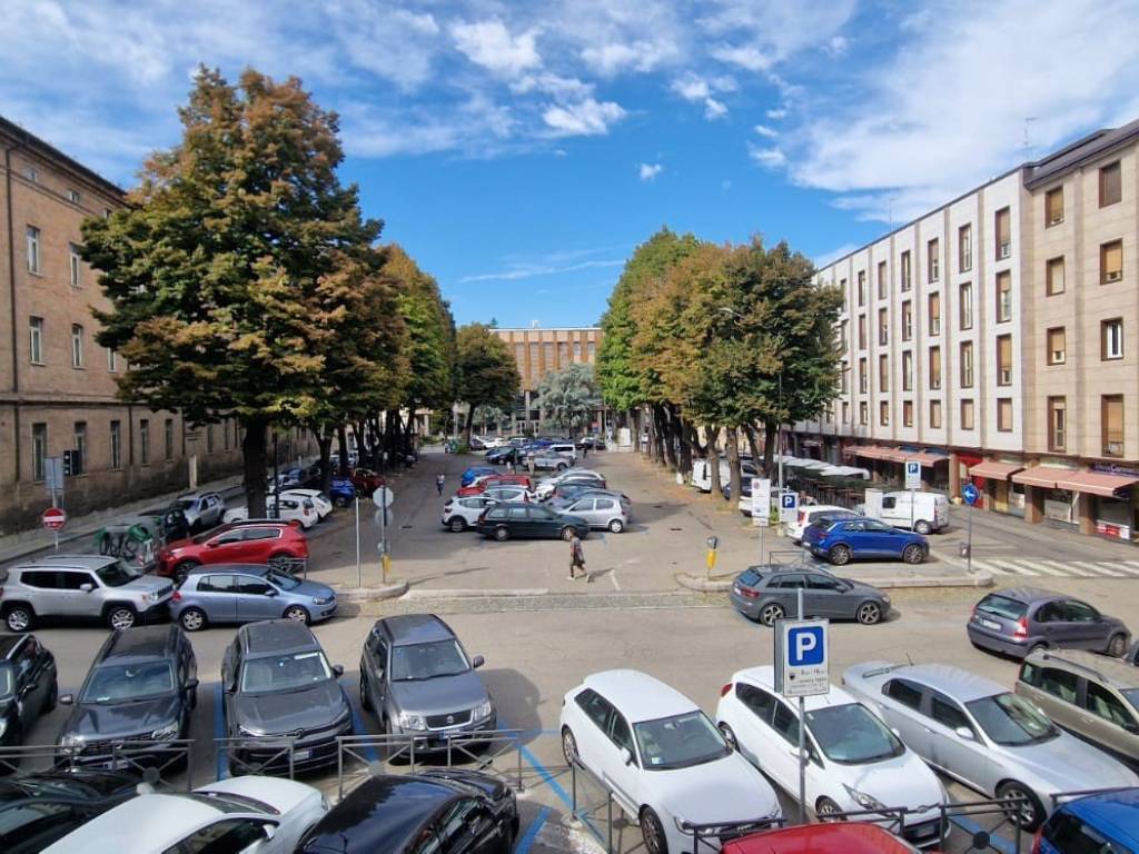 Appartamento a Asti in Via Monsignor Umberto Rossi - Foto 4