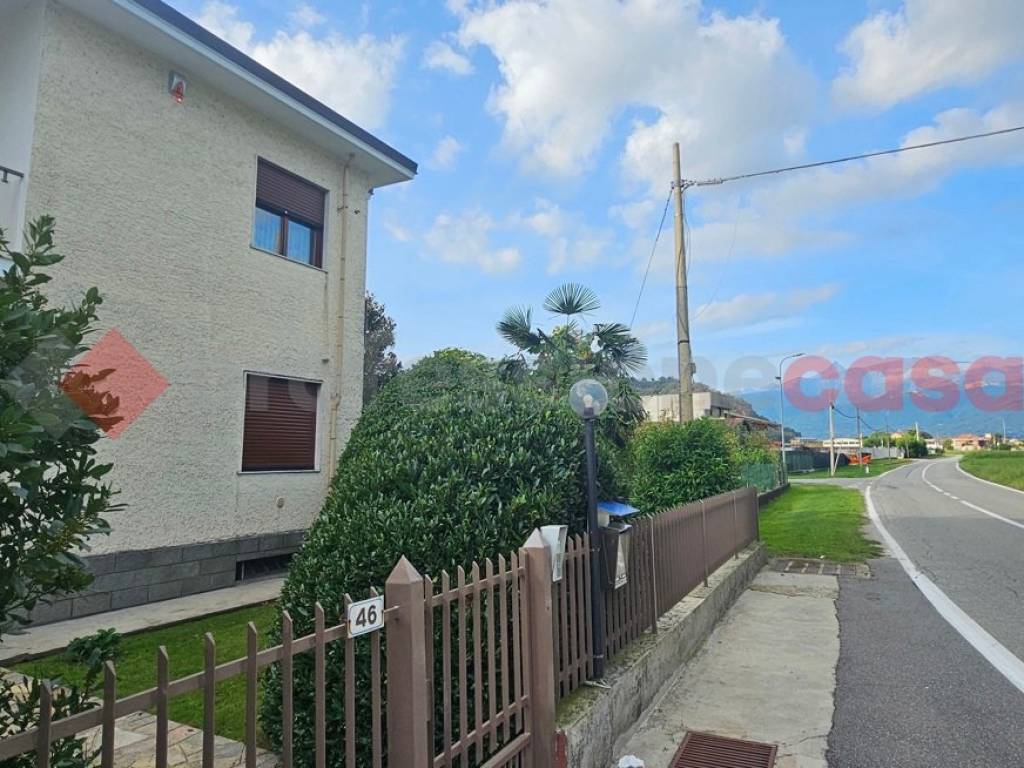 Villa a Cavour in via vigone, 46 - Foto 3