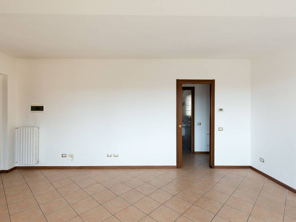 Attico / mansarda a Saronno in Via Pellegrino Pellegrini, 9 - Foto 5
